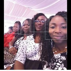 Meet your Posher, Carlotta